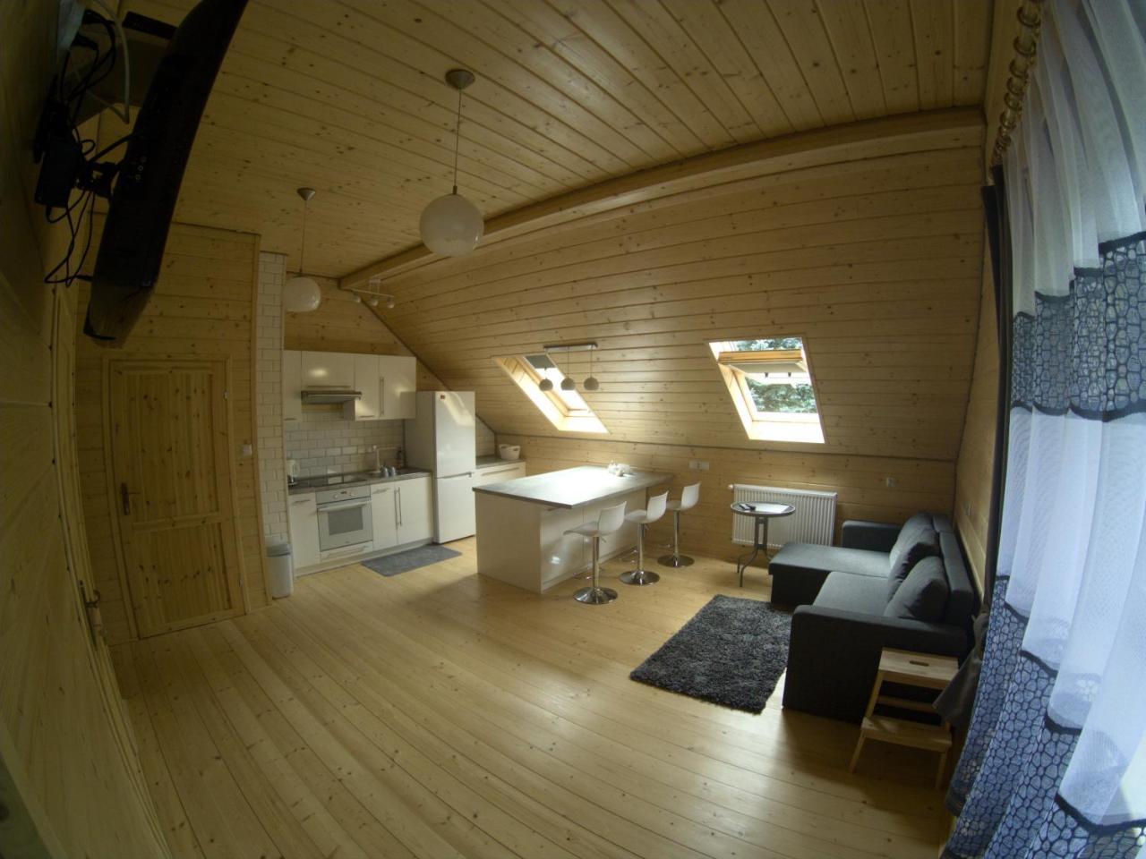 Apartament Pod Kogutkiem Uscie Gorlickie Esterno foto
