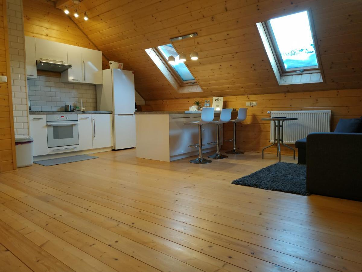 Apartament Pod Kogutkiem Uscie Gorlickie Esterno foto